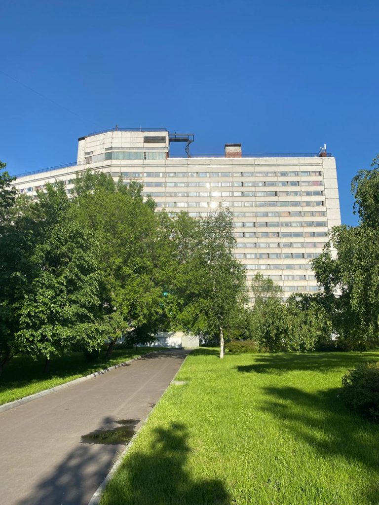 8c6a41fc-ced2-47d2-ac13-aaeac1f77d5e 1